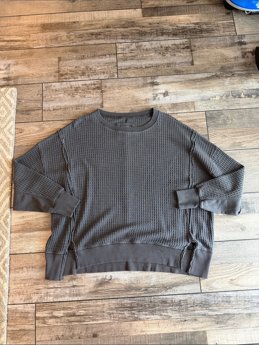 American Eagle Sweatshirt